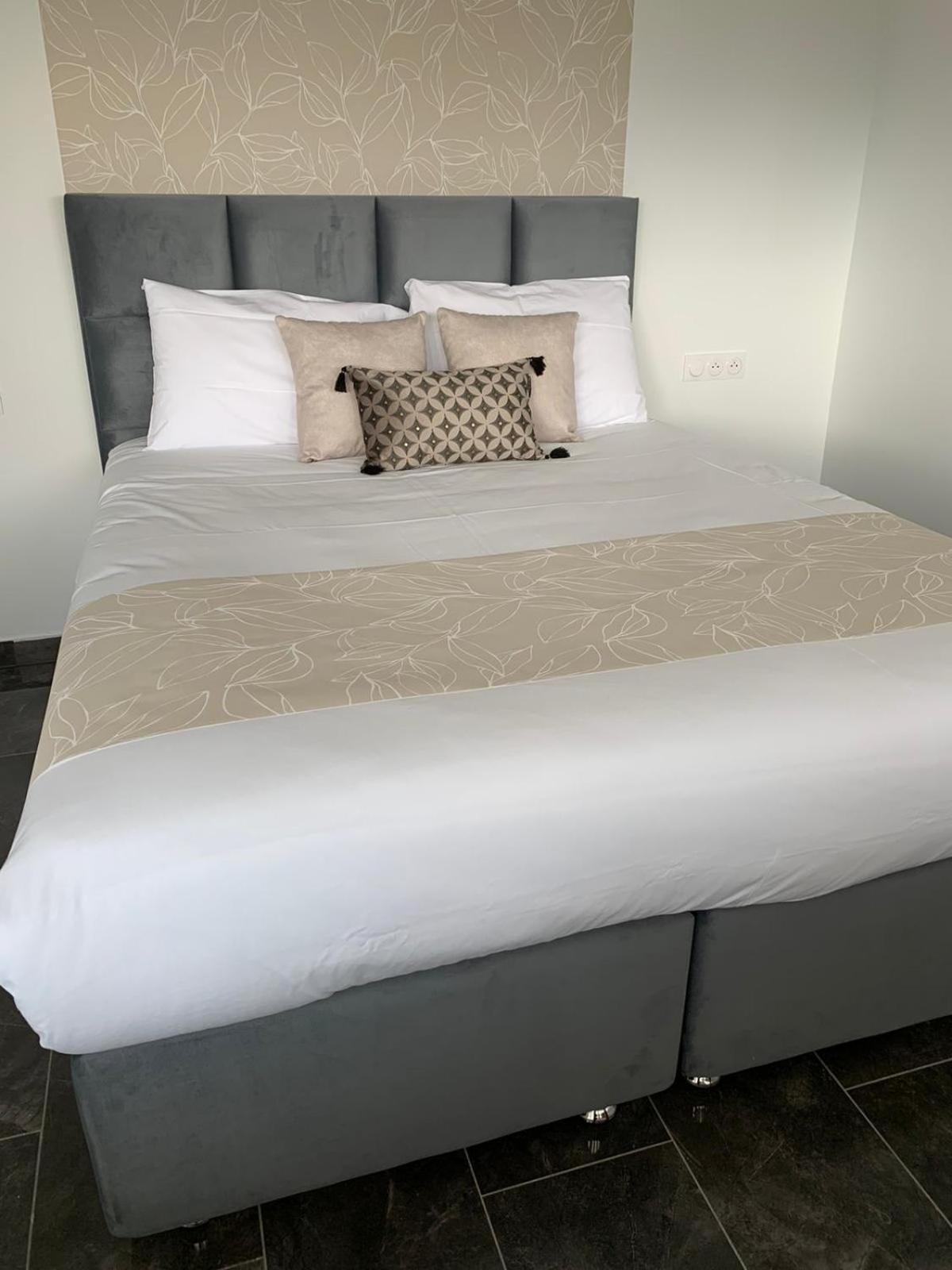 Albé Hotel Parc Les Cigognes מראה חיצוני תמונה