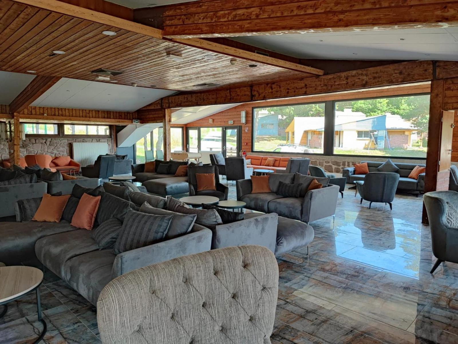 Albé Hotel Parc Les Cigognes מראה חיצוני תמונה